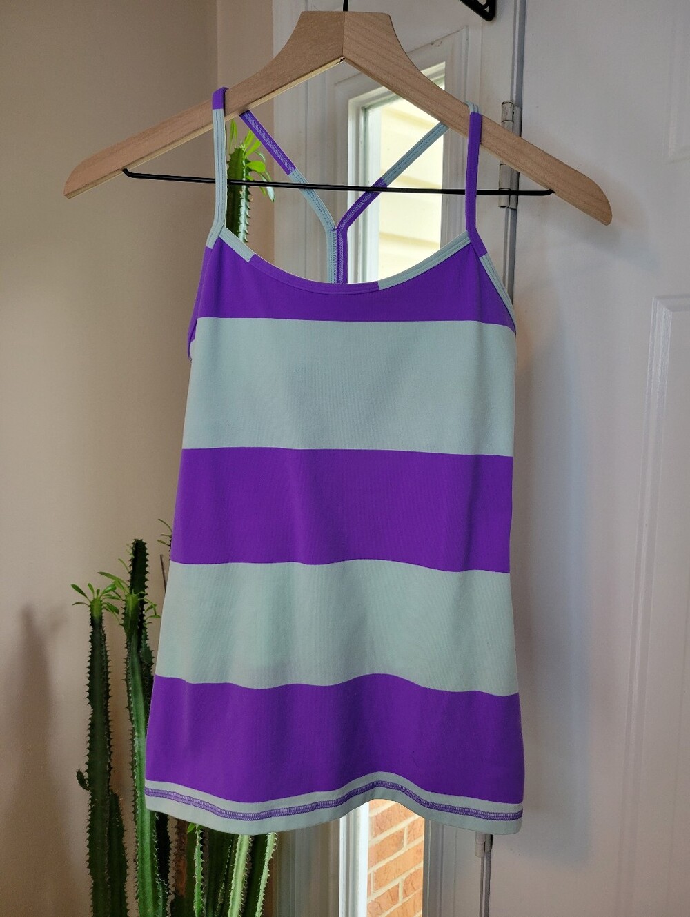 Lululemon Power Y Tank Luon Purple & Aqua Cami Tank Top, Size 6 No Padding